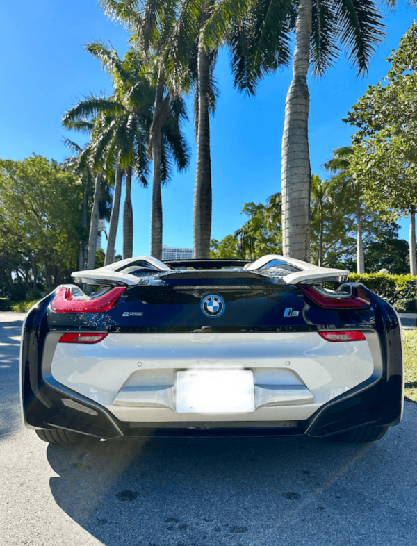 Screenshot 2024-06-30 at 12.04.23 BMW I8