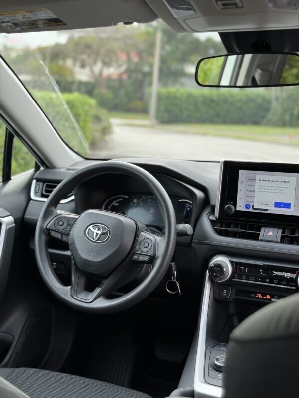 IMG_0243 Toyota Rav4 Hybrid
