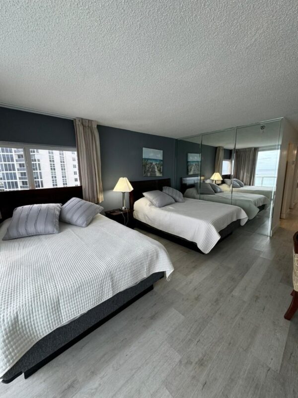 PHOTO-2024-04-03-21-19-34 2 Marco Polo Ramada Plaza