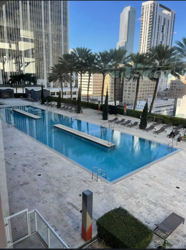 Screenshot 2024-06-24 at 17.06.40 50 Biscayne