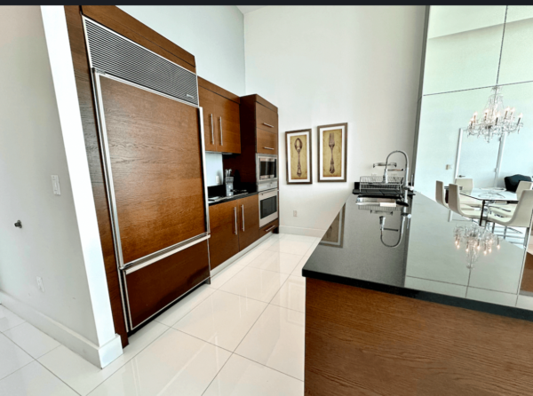 Screenshot 2024-06-24 at 17.22.45 Icon Brickel